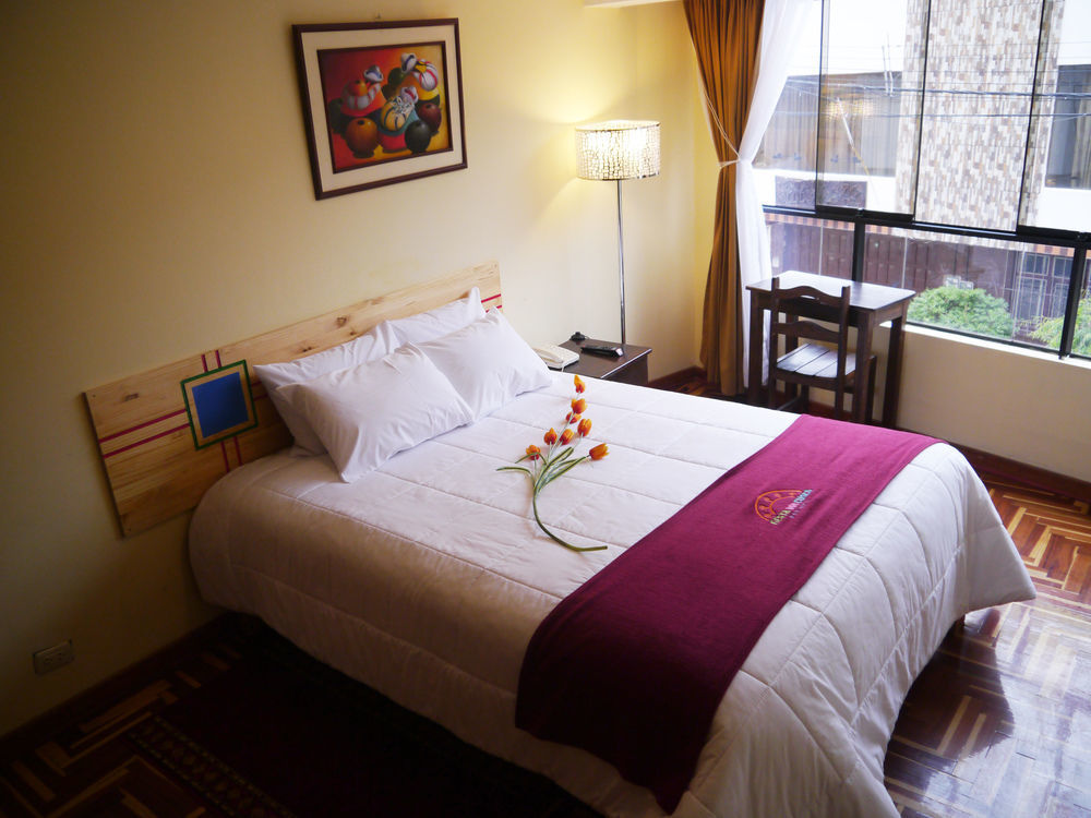 Fiesta Inn クスコ エクステリア 写真